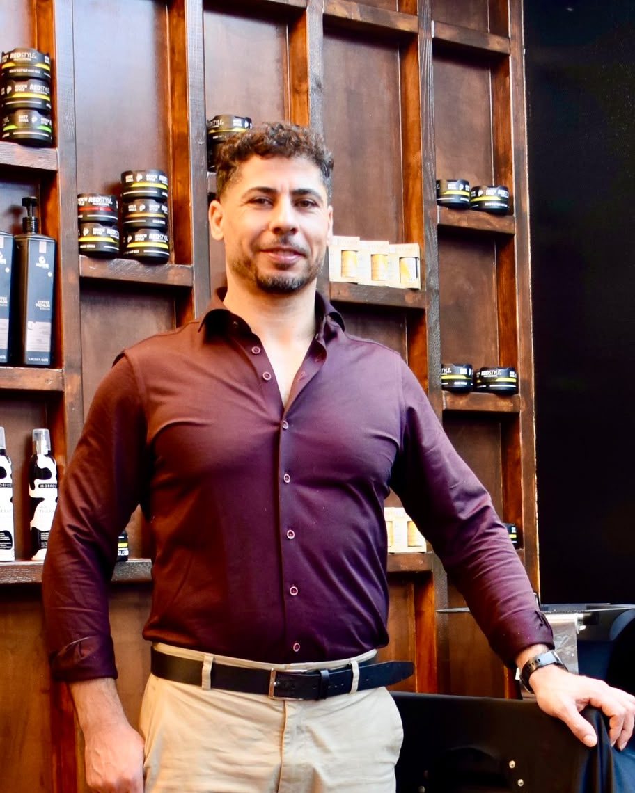 Abdul in zijn salon